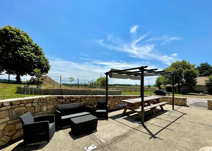 Grand Cosy Avec Terrasse, Jardin Et Jeux A Boisset, Proche Villages Medievaux Et Loisirs Nature - Fr-1-582-246 * Boisset (Haute-Loire)